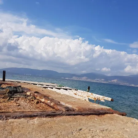 Villa Ferienhaus Direkt Am Strand Naehe Ca 700M Vom Didim Akbuek Apartment